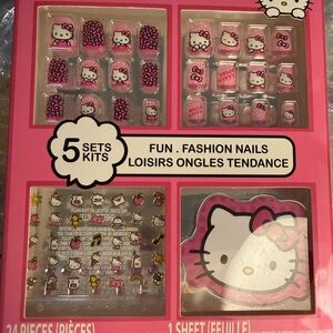 Hello Kitty Pink Fashion Nail Set
